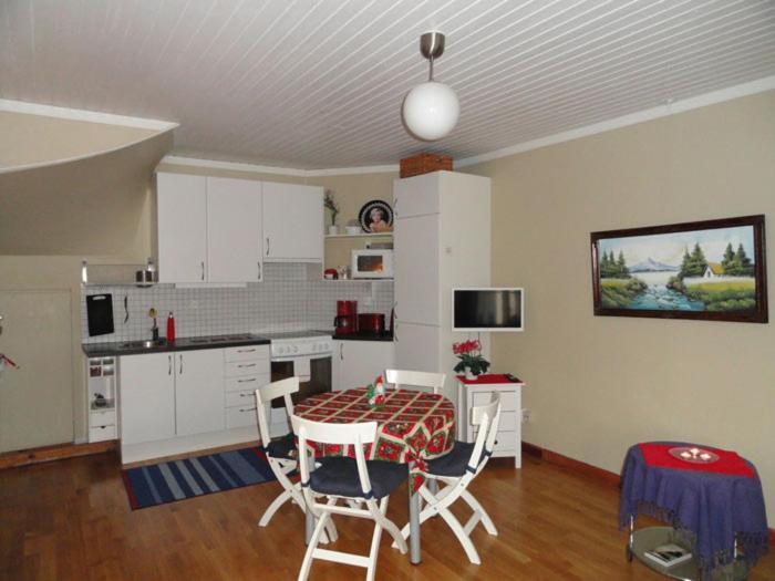 Kalkstenens Bed And Breakfast Morbylanga ภายนอก รูปภาพ